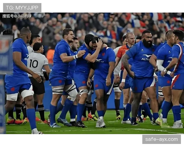 水晶宫全力备战保级生死战,球队当前状态引发关注 水晶宫全力备战保级生死战,球队当前状态引发关注