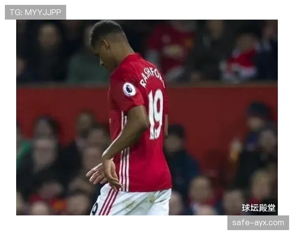 滕哈赫战术革新显成效，曼联竞争力全面提升表现抢眼