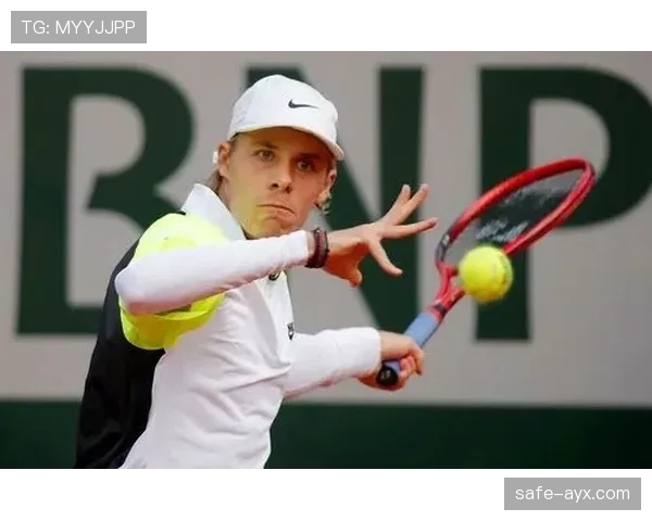 智利队中路渗透战术成关键,迎战强敌引关注 智利队中路渗透战术成关键,迎战强敌引关注