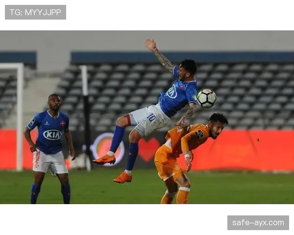 本周末焦点战:争冠豪强正面交锋,联赛悬念或将揭晓