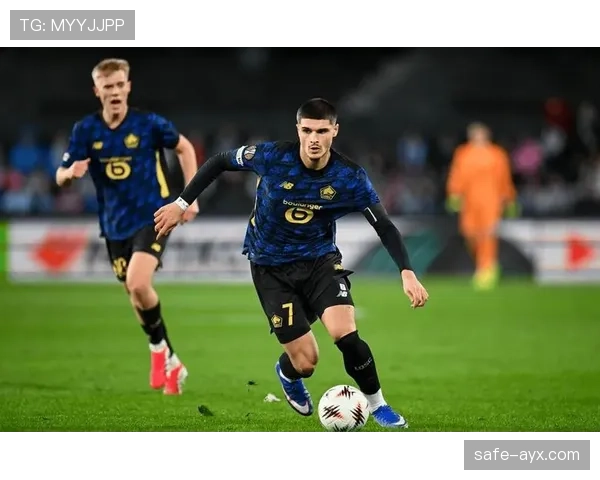 费耶诺德实力全面升级,稳健表现迎战新赛季挑战