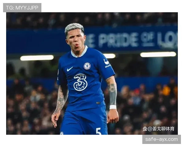 恩佐转会费是否溢价:数据与市场价值对比分析 恩佐转会费是否溢价:数据与市场价值对比分析