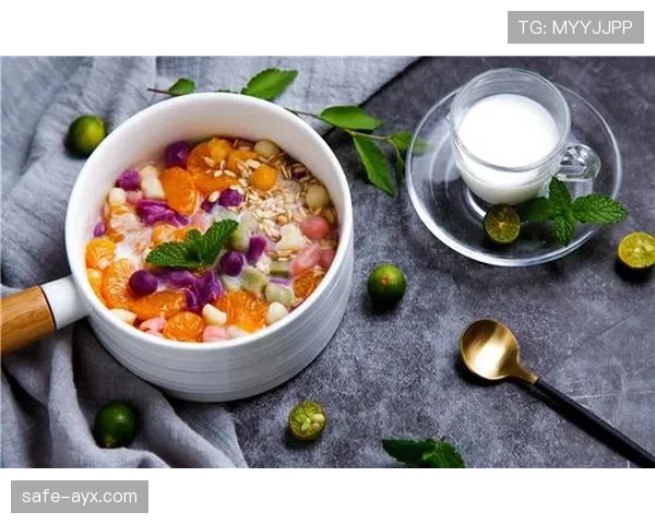 陈梦家的冰箱里塞满了蛋白粉,连饮料都按克算 陈梦家的冰箱里塞满了蛋白粉,连饮料都按克算